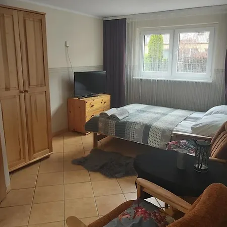 Goscinne Anna ゲストハウス ウェバ